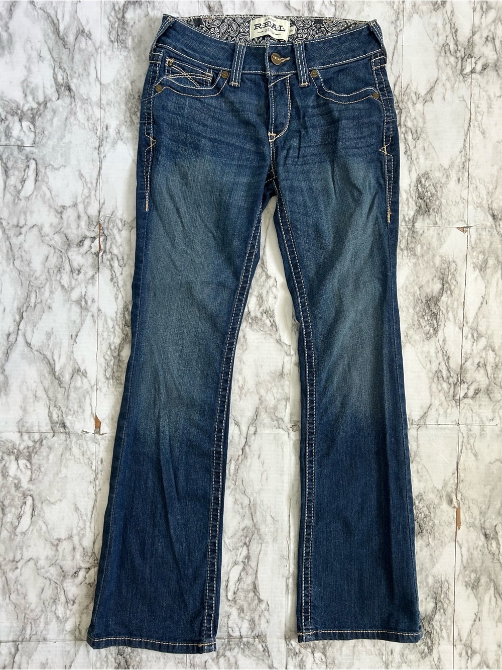 Ariat women’s size 28 R Real Denim Dark Wash Bootcut Jeans Embroidery stitching
